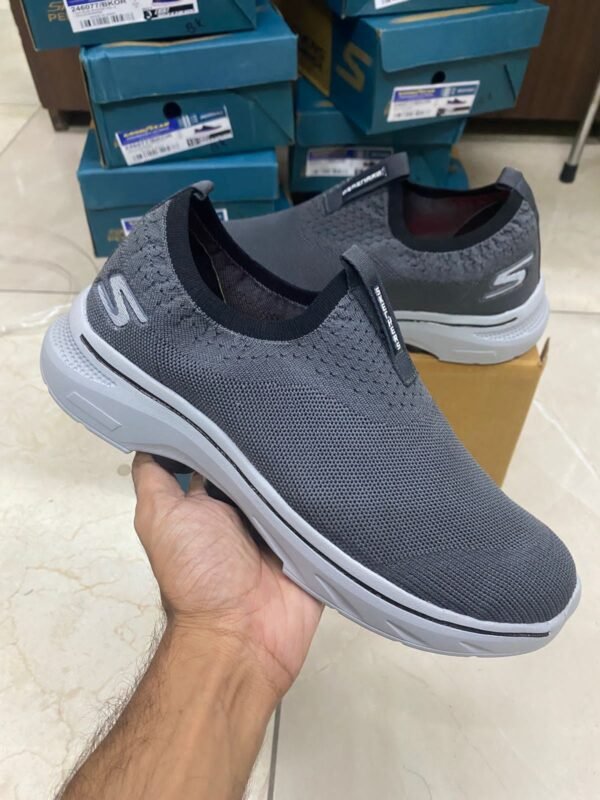 Skechers 7a Quality Shoe - Image 2