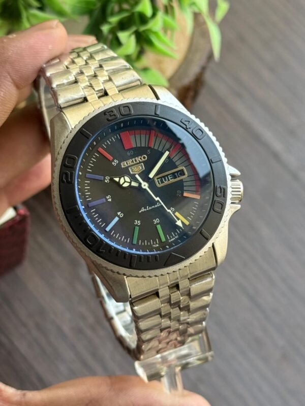 Seiko 7A Quality Mens Watch - Image 4