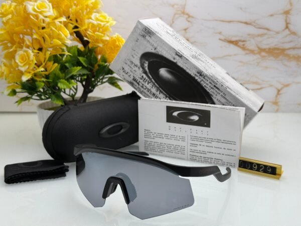 Oakley First Copy Sunglass - Image 4