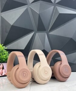 Beats Studio Pro x Kim Kardashian
