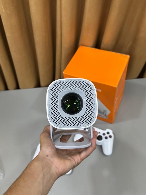 S40 Projector + Game Controller