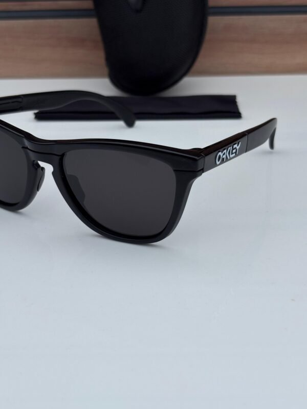 Oakley First Copy Sunglass - Image 2
