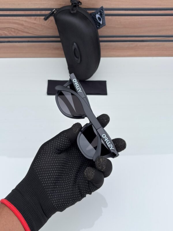 Oakley First Copy Sunglass - Image 3