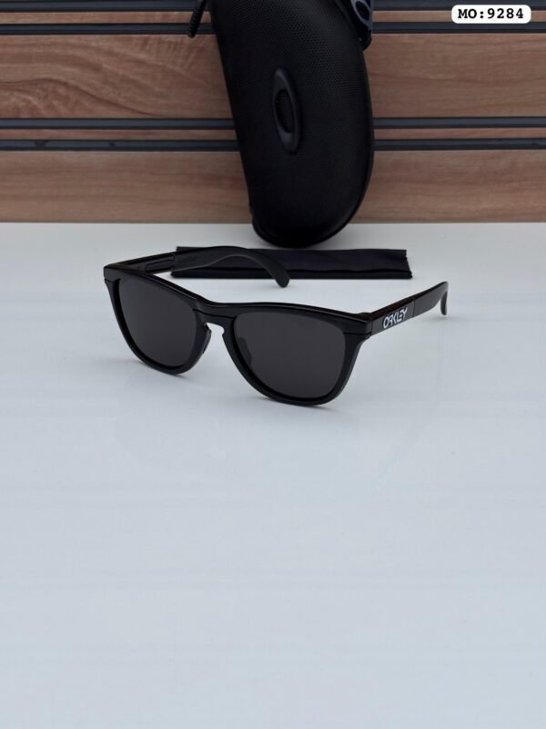 Oakley First Copy Sunglass