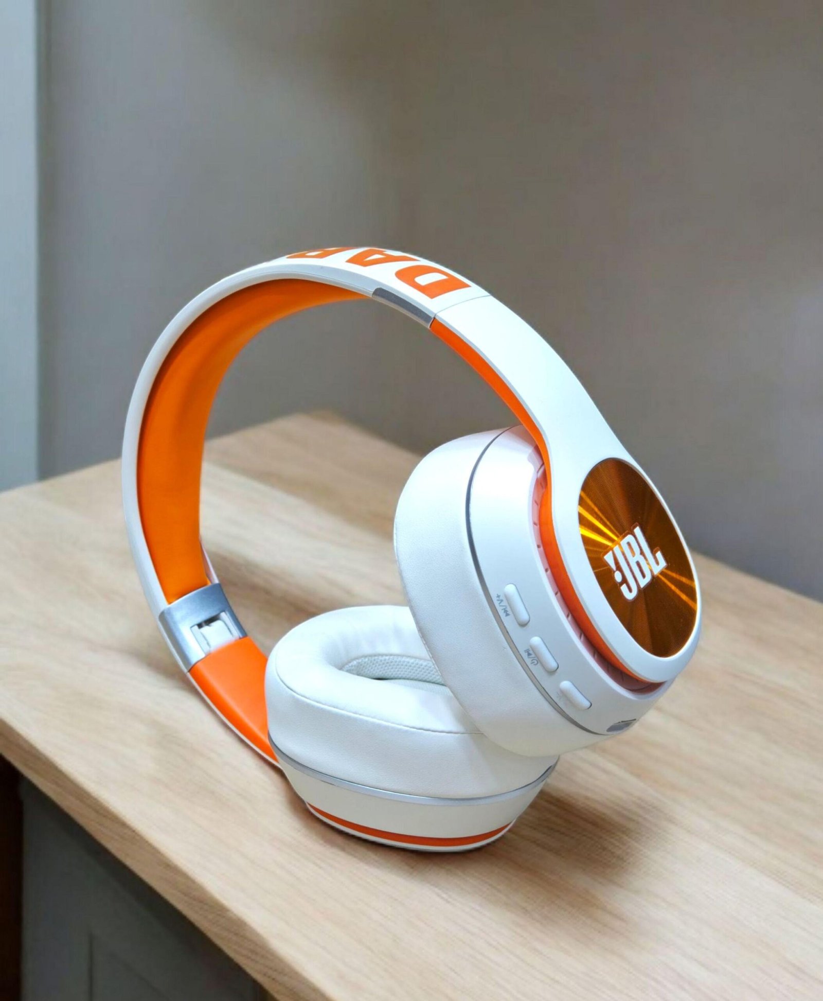 JBL Live 999 Headphone - Image 5