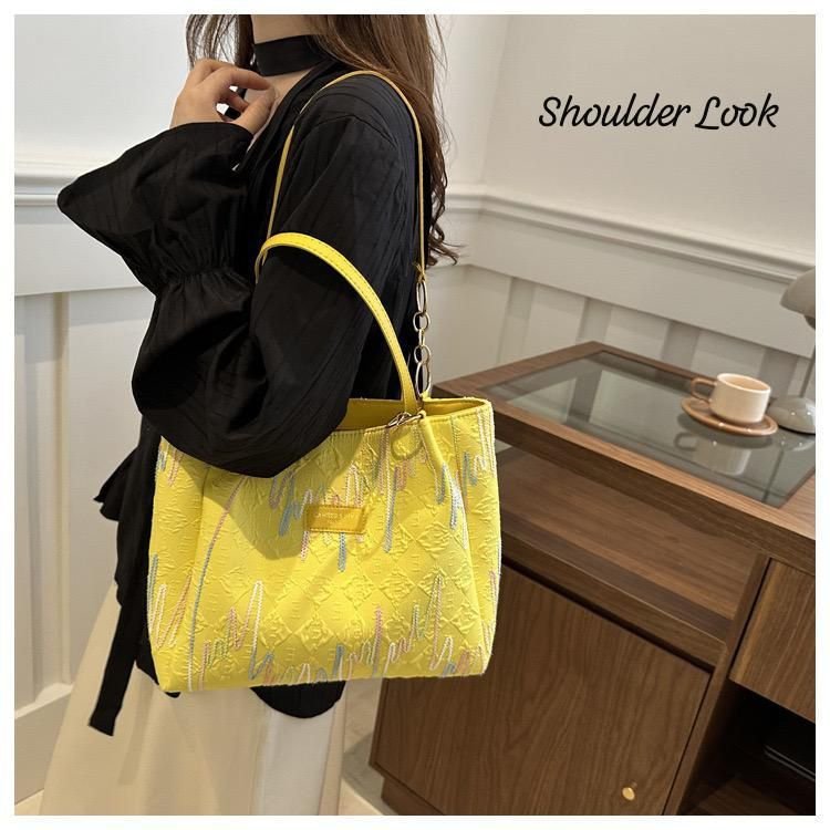New Imported premium Quality Very Beautiful & Classy Tote Bag - Image 7